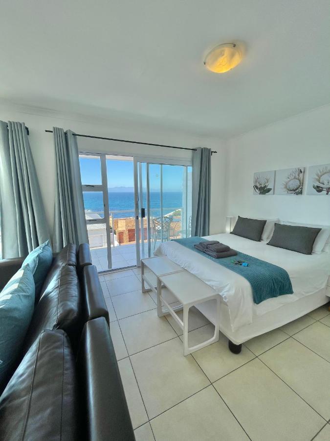 Sail Away Studios Simonʼs Town Exteriör bild