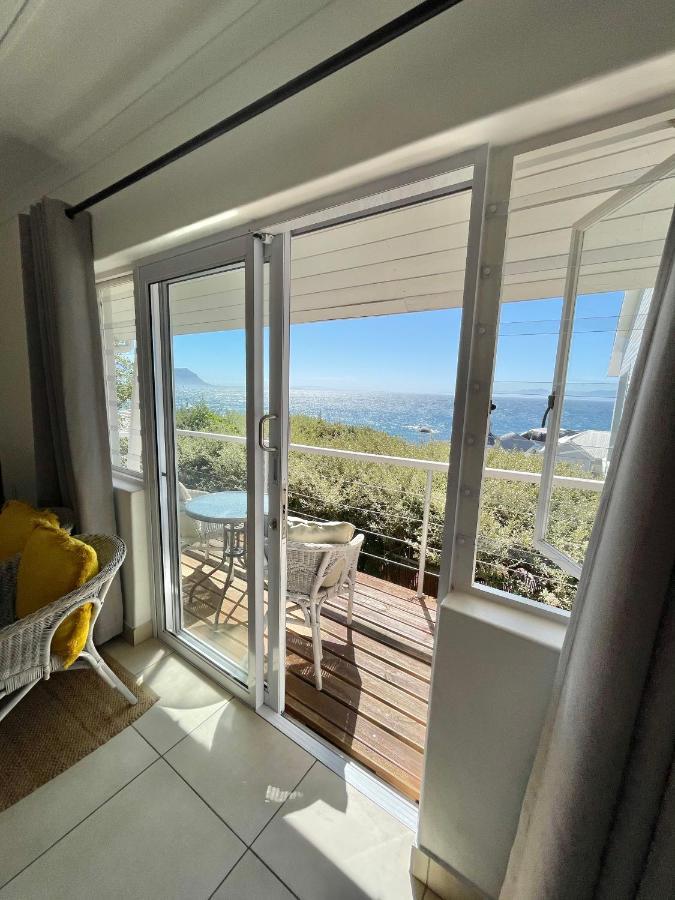Sail Away Studios Simonʼs Town Exteriör bild