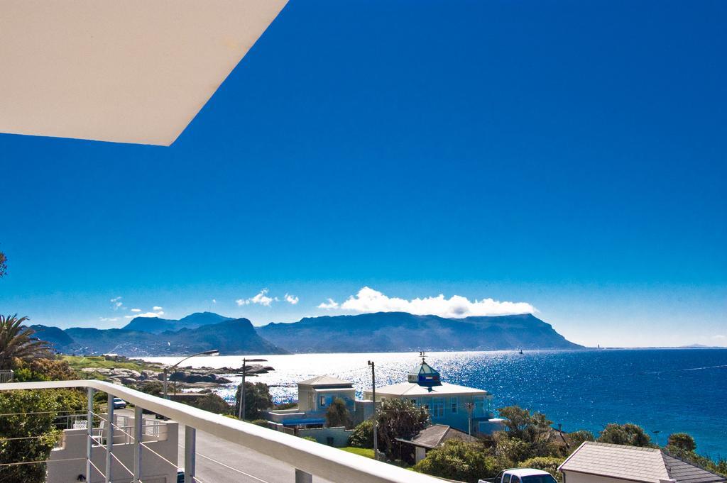 Sail Away Studios Simonʼs Town Rum bild